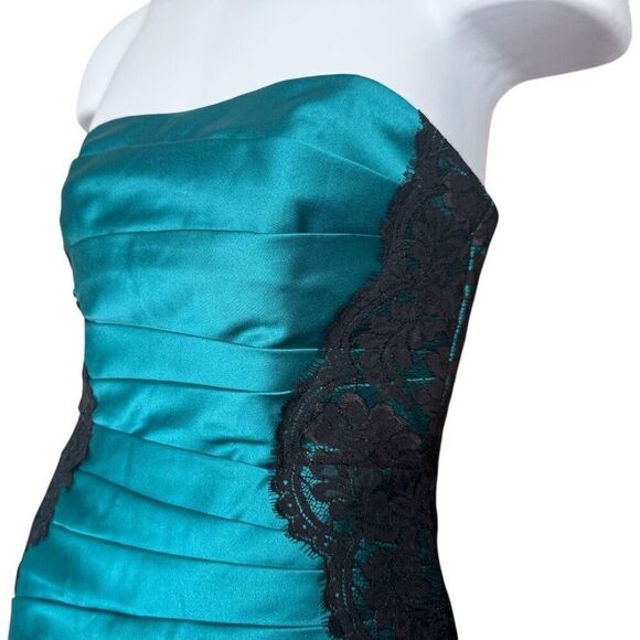 NWT Womens David’s Bridal Strapless Sleeveless Oasis Lace Satin Formal Dress - 2 - Picture 3 of 5